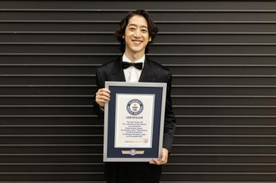 角野隼斗、Kアリーナ横浜公演がギネス世界記録　屋内ソロピアノ最多1万8546枚を完売