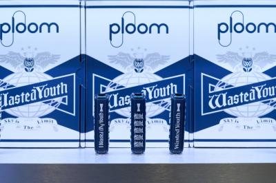 「Ploom AURA」が人気ブランド「Wasted Youth」とコラボ、限定デザインBOXを1日限りのポップアップで数量限定発売