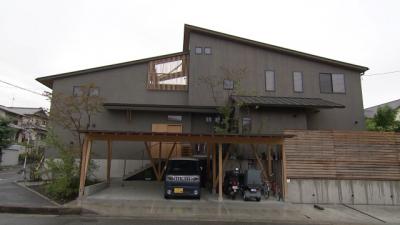 30帖の体育館…学生寮がイメージの家、資金の壁→両親が援助した事情【住人十色】