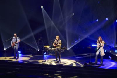 THE ALFEE、105回目の武道館ライブでロックバンドとして最多記録を更新　通算ライブ数3000回まであと7本