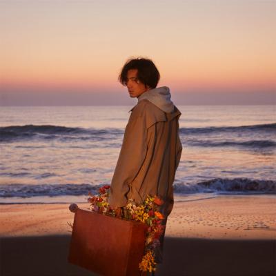 藤井風、「旅路」が自身6作目の累積再生数2億回突破【オリコンランキング】