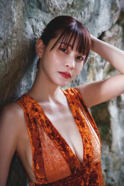 “レジェンド”岸明日香、5冊目の写真集「30代は最後になるかも」　史上最大の露出に挑戦