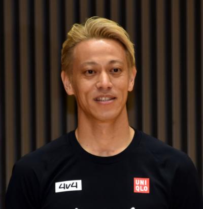 本田圭佑、5度目W杯の長友佑都は「刺激より尊敬」　サッカー日本代表を「サポートしたい」とも