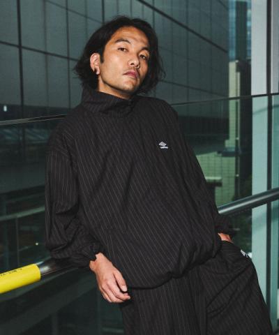 見取り図・盛山晋太郎、大人の色気でUMBRO着こなす　OPENING ACTコラボのキービジュアル起用
