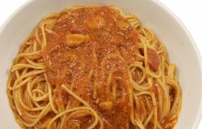 バブル時代の”洗面器パスタ”とは？　40年以上愛される看板パスタの“大皿時代”に「懐かしい」の声