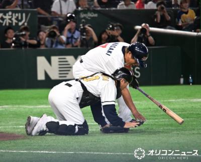 達川光男、伝説のコンタクト探しを再現　“変則”バース・掛布・岡田も実現　『サントリードリームマッチ2026』