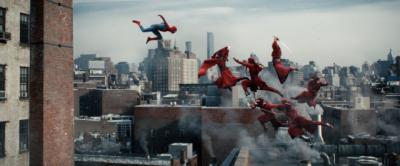 トム・ホランドが“カメラマン”　『スパイダーマン』新作アクション撮影の裏側に迫る特別映像解禁
