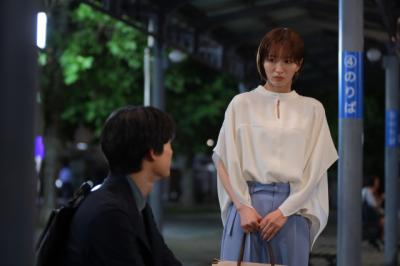 『告白－25年目の秘密－』爽太（松村北斗）、麻里子（岡崎紗絵）に秘密がにバレる