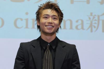 八村倫太郎「ウルトラマンにも、仮面ライダーにもなりたかった」幼少期明かす　“変身”経験のある2人をうらやましがる