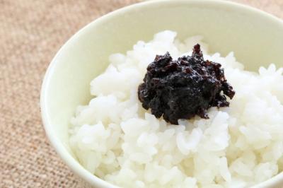 「全然酸っぱくないです」『ごはんですよ！』×“お酢”の意外な食べ方　桃屋も「思わず二度見」
