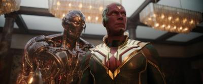 ヴィジョンと宿敵ウルトロンが行動を共に？『ヴィジョンクエスト』本予告公開、“息子”とされる少年も登場