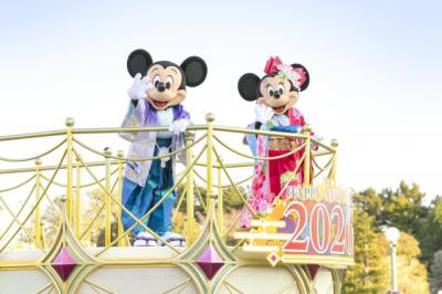 東京ディズニーリゾート、2027年お正月プログラム発表　ミッキーたちが和服姿で新年祝福　干支“未”の「こひつじのダニー」も登場
